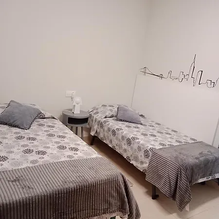 Apartamento Piso Con Piscina Y Parking *