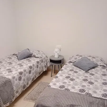 Piso Con Piscina Y Parking Apartamento